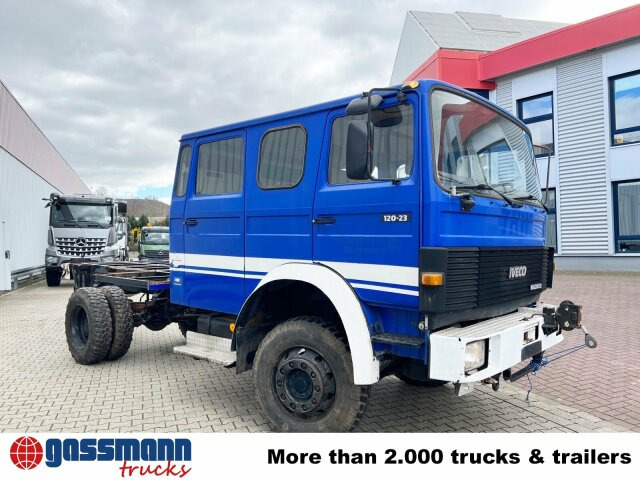 Chassi lastbil Iveco 120-23 AW 4x4 Doka, V8-Motor, Seilwinde: bild 10