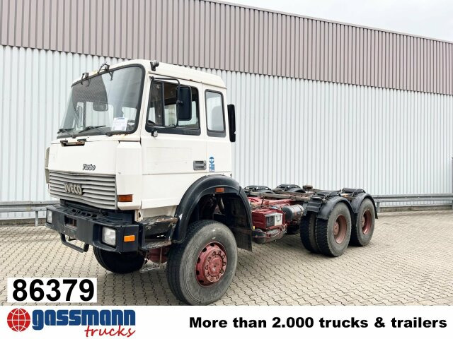 Iveco 260-34 AHW 6x6, V8, Manual, Full Steel - Chassi lastbil: bild 1 Iveco 260-34 AHW 6x6, V8, Manual, Full Steel - Chassi lastbil: bild 1