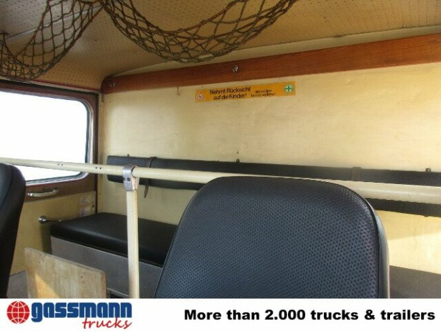 MAN 450 HALF TRO-TLF 16 - Ambulans: bild 5 MAN 450 HALF TRO-TLF 16 - Ambulans: bild 5