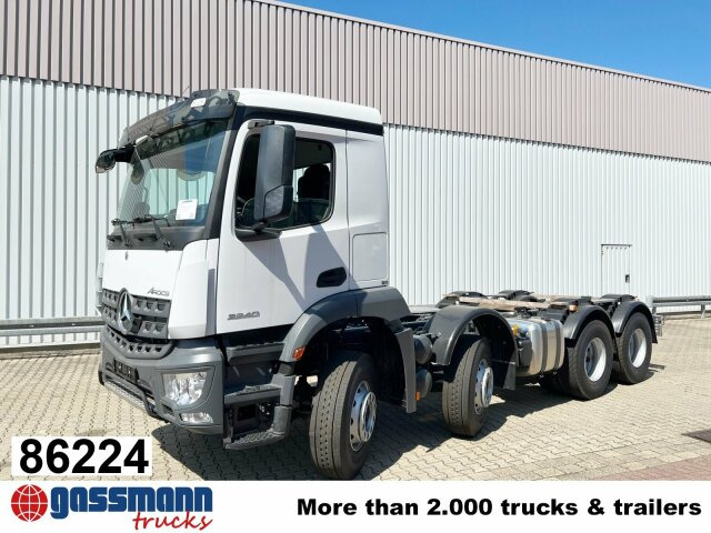 Mercedes-Benz Arocs 3240 8x4 - Chassi lastbil: bild 1 Mercedes-Benz Arocs 3240 8x4 - Chassi lastbil: bild 1