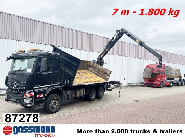 Mercedes-Benz Arocs 3345 K 6x4, Heckkran Hiab Jonsered - Tippbil lastbil, Kranbil: bild 1 Mercedes-Benz Arocs 3345 K 6x4, Heckkran Hiab Jonsered - Tippbil lastbil, Kranbil: bild 1
