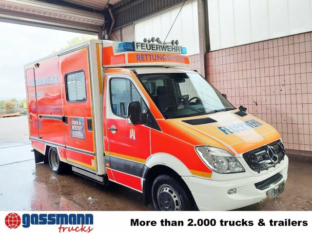 Mercedes-Benz Sprinter 515 CDI 4x2, Rettungswagen, Retarder - Skåpbil: bild 2 Mercedes-Benz Sprinter 515 CDI 4x2, Rettungswagen, Retarder - Skåpbil: bild 2