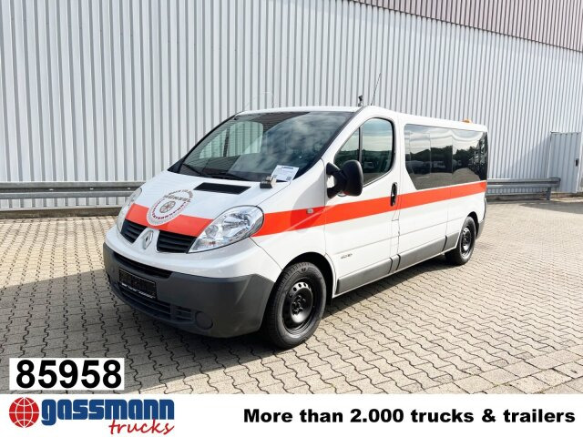 Renault Trafik 2.0 dCi115 4x2, Krankentransporter - Ambulans: bild 1 Renault Trafik 2.0 dCi115 4x2, Krankentransporter - Ambulans: bild 1
