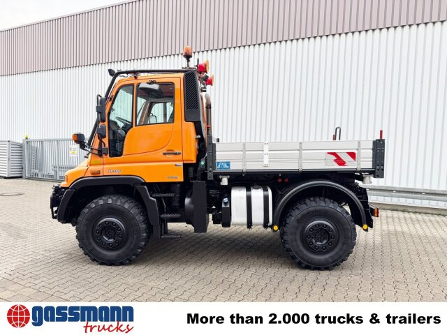 Unimog U 400 405/12 4x4, Kipper, Kommunalhydraulik, - Transportbil: bild 2 Unimog U 400 405/12 4x4, Kipper, Kommunalhydraulik, - Transportbil: bild 2