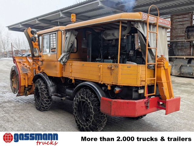 Unimog U52 411 4x4, Schmidt Schneefräse mit - Transportbil: bild 2 Unimog U52 411 4x4, Schmidt Schneefräse mit - Transportbil: bild 2