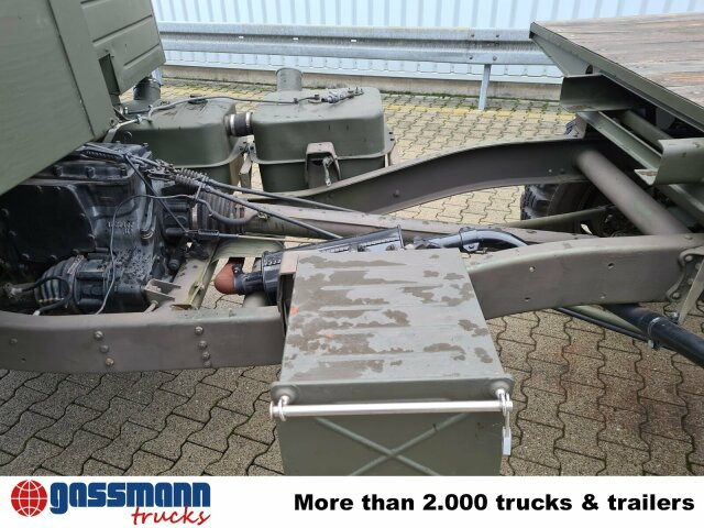 Unimog 404 4x4 S Cabrio, Benziner - Utility/ Specialfordon: bild 3 Unimog 404 4x4 S Cabrio, Benziner - Utility/ Specialfordon: bild 3