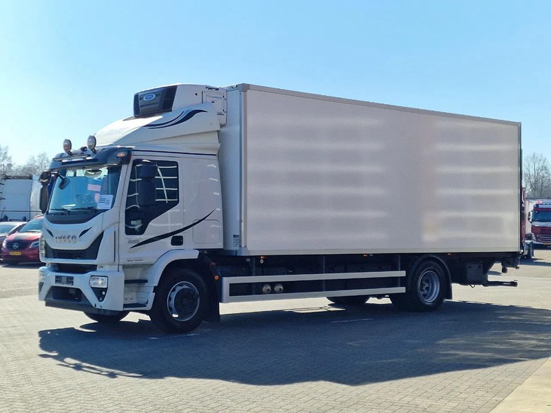 Iveco EuroCargo 180 320 Frigo Carrier supra 850 nordic - Loadlift - Low KM - Camera - Kylbil lastbil: bild 3 Iveco EuroCargo 180 320 Frigo Carrier supra 850 nordic - Loadlift - Low KM - Camera - Kylbil lastbil: bild 3