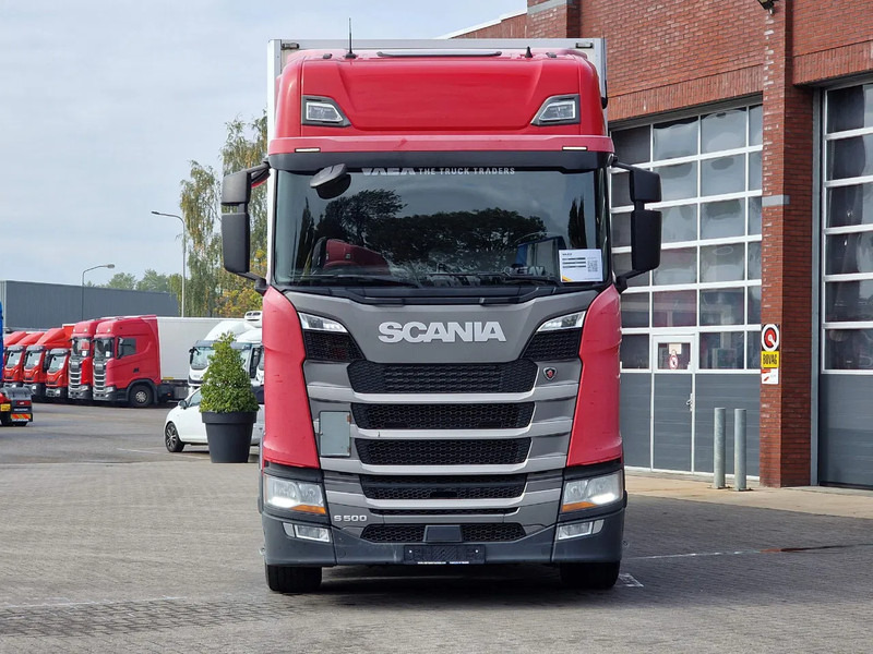 Scania S500 NGS Highline 6x2 - BDF - Full air - Loadlift - Box - Navi - Retarder - Containerbil/ Växelflak lastbil: bild 2 Scania S500 NGS Highline 6x2 - BDF - Full air - Loadlift - Box - Navi - Retarder - Containerbil/ Växelflak lastbil: bild 2