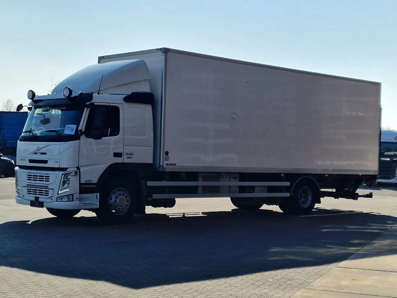 Volvo FM 330 4x2 - Carrier MT 18 Frigo - Loadlift - Full air - Sleepercab - Kylbil lastbil: bild 3 Volvo FM 330 4x2 - Carrier MT 18 Frigo - Loadlift - Full air - Sleepercab - Kylbil lastbil: bild 3