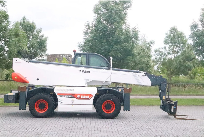 Bobcat TR 50.250 | JIB WINCH | FORKS | ELECTRICALLY OPERABLE 380V - Teleskoplastar: bild 4 Bobcat TR 50.250 | JIB WINCH | FORKS | ELECTRICALLY OPERABLE 380V - Teleskoplastar: bild 4