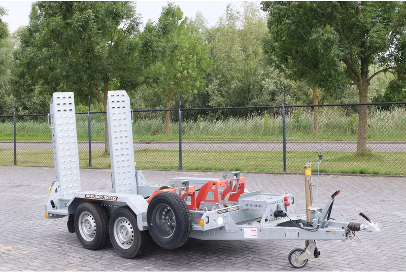 Brian James DIGGER PLANT 2700 KG | TANDEM AXLE | MACHINE TRANSPORT - Flaksläp: bild 5 Brian James DIGGER PLANT 2700 KG | TANDEM AXLE | MACHINE TRANSPORT - Flaksläp: bild 5