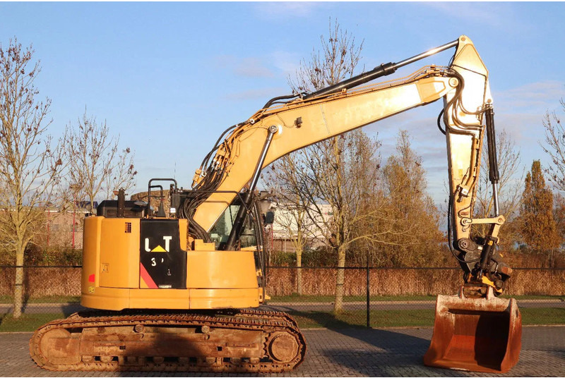Caterpillar 325 F LCR | ROTOTILT | BUCKET | GPS PREPARED - Bandgrävare: bild 4 Caterpillar 325 F LCR | ROTOTILT | BUCKET | GPS PREPARED - Bandgrävare: bild 4