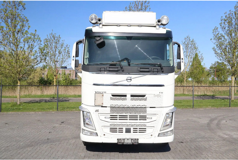 Volvo FH 13.540 6X4 | TANDEM LIFT | RETARDER | BIG AXLES | HYDR. | EURO 6 - Dragbil: bild 2 Volvo FH 13.540 6X4 | TANDEM LIFT | RETARDER | BIG AXLES | HYDR. | EURO 6 - Dragbil: bild 2