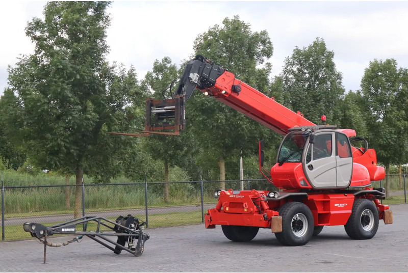 Manitou MRT 2540+ PRIVILEGE | HYDR. FORKS | REMOTE CTRL | PT1500 WINCH - Lastare: bild 2 Manitou MRT 2540+ PRIVILEGE | HYDR. FORKS | REMOTE CTRL | PT1500 WINCH - Lastare: bild 2
