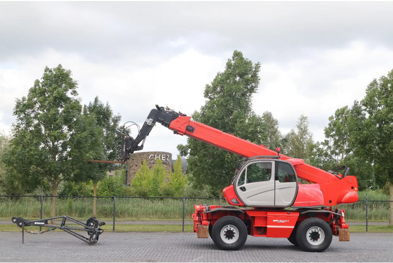 Manitou MRT 2540+ PRIVILEGE | HYDR. FORKS | REMOTE CTRL | PT1500 WINCH - Lastare: bild 1 Manitou MRT 2540+ PRIVILEGE | HYDR. FORKS | REMOTE CTRL | PT1500 WINCH - Lastare: bild 1