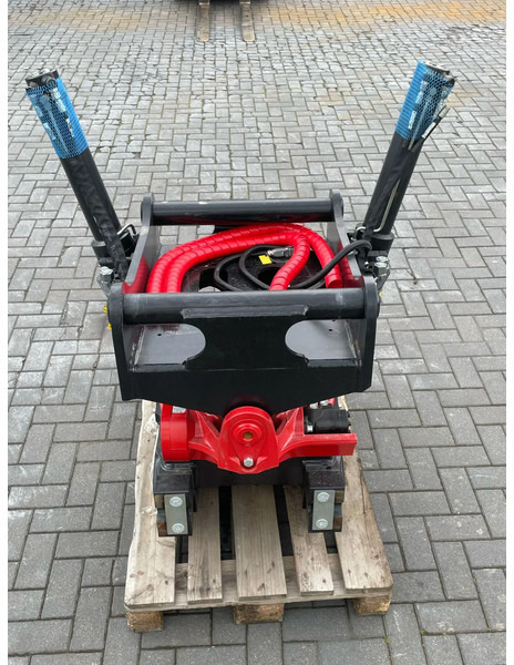 ROTOTILT R8 | S80 | FULL SET | JOYSTICKS | NEW / UNUSED | ICS | LHV | ILS | SC - Tiltrotator för Byggmaskiner: bild 5 ROTOTILT R8 | S80 | FULL SET | JOYSTICKS | NEW / UNUSED | ICS | LHV | ILS | SC - Tiltrotator för Byggmaskiner: bild 5