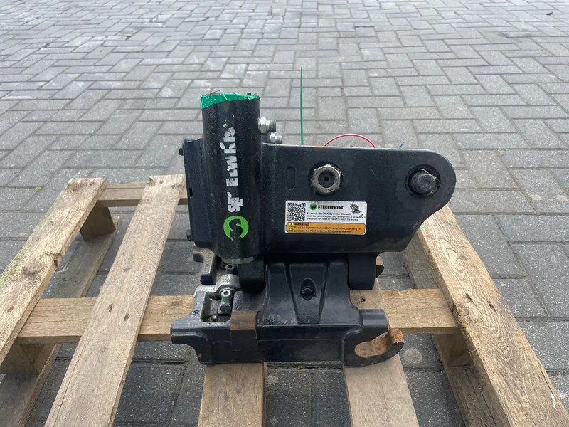 STEELWRIST TCX S30 - 180 MEC | TILT COUPLER | TILTING COUPLER | NEW / UNUSED - Tiltrotator för Byggmaskiner: bild 4 STEELWRIST TCX S30 - 180 MEC | TILT COUPLER | TILTING COUPLER | NEW / UNUSED - Tiltrotator för Byggmaskiner: bild 4