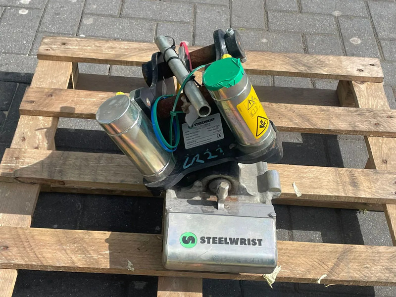 STEELWRIST TMX S30 -180HA | TILT QUICKCOUPLER | TILTING COUPLER | NEW - Tiltrotator för Byggmaskiner: bild 4 STEELWRIST TMX S30 -180HA | TILT QUICKCOUPLER | TILTING COUPLER | NEW - Tiltrotator för Byggmaskiner: bild 4