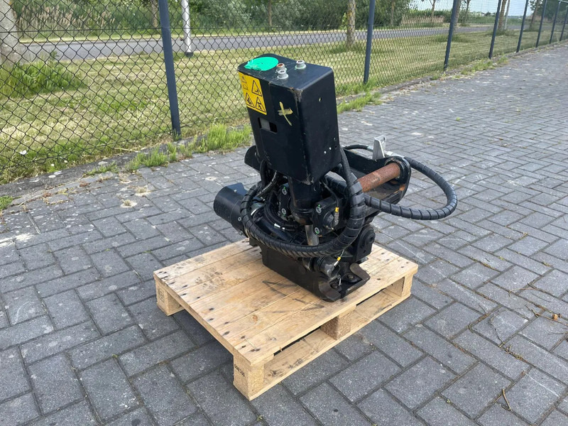 STEELWRIST X06 S40 | TILT ROTATOR | VLS | FPL | RF | NEW / UNUSED - Tiltrotator för Byggmaskiner: bild 3 STEELWRIST X06 S40 | TILT ROTATOR | VLS | FPL | RF | NEW / UNUSED - Tiltrotator för Byggmaskiner: bild 3