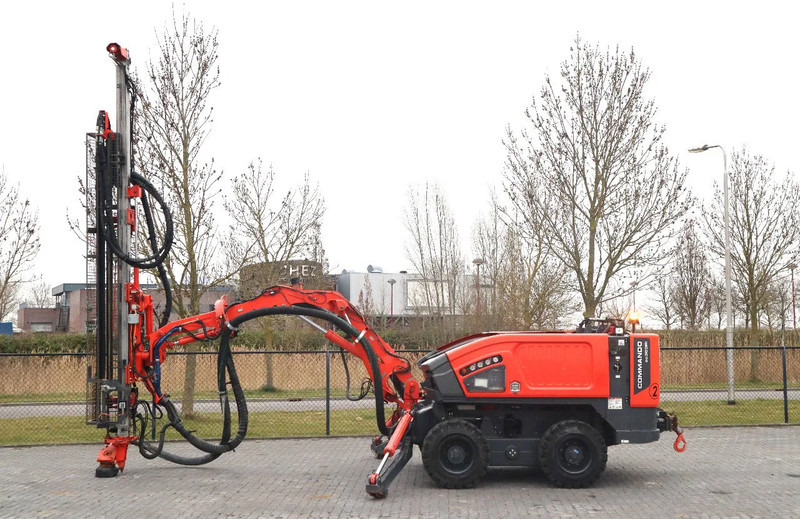Sandvik 2 PIECES COMMANDO DC 300 RI S5 | ONLY 470 DRILLING HOURS - Borrmaskin: bild 1 Sandvik 2 PIECES COMMANDO DC 300 RI S5 | ONLY 470 DRILLING HOURS - Borrmaskin: bild 1
