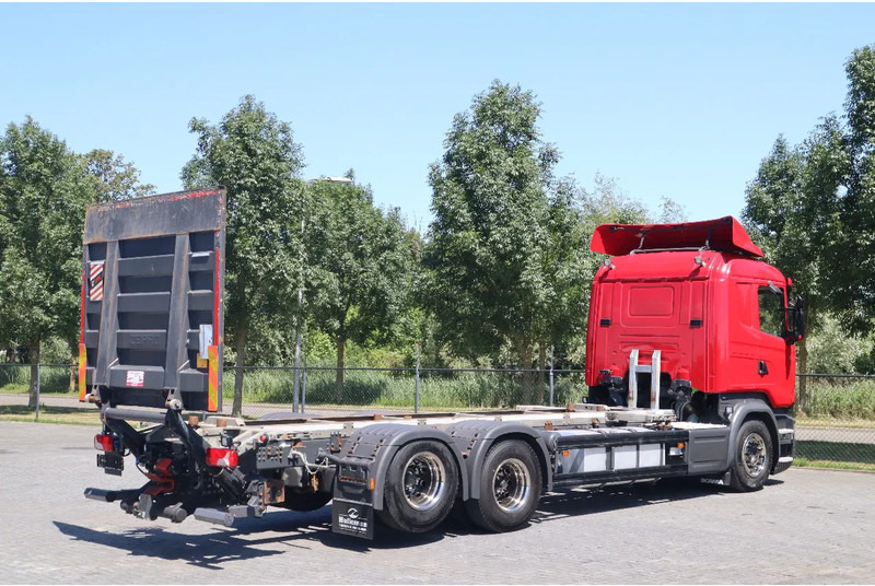 Scania R580 V8 | 6X2 | BDF | RETARDER | TAILLIFT | EURO 6 - Containerbil/ Växelflak lastbil: bild 5 Scania R580 V8 | 6X2 | BDF | RETARDER | TAILLIFT | EURO 6 - Containerbil/ Växelflak lastbil: bild 5