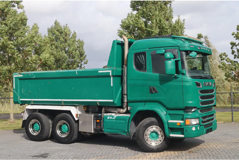 Scania R580 V8 | 6X4 | FULL STEEL | BIG AXLES | RETARDER | EURO 6 - Tippbil lastbil: bild 3 Scania R580 V8 | 6X4 | FULL STEEL | BIG AXLES | RETARDER | EURO 6 - Tippbil lastbil: bild 3
