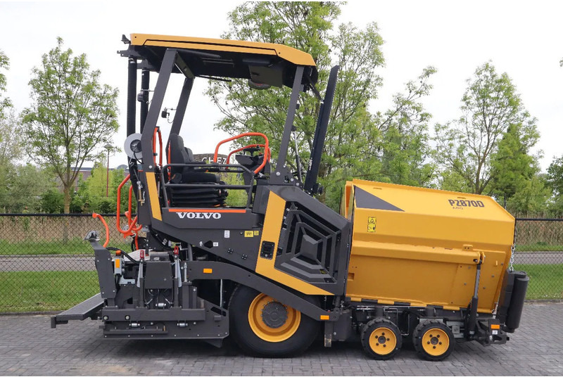 Volvo P2870 D ABG | ASPHALT PAVER | NEW / UNUSED | BOMAG BF300 - Asfaltmaskin: bild 4 Volvo P2870 D ABG | ASPHALT PAVER | NEW / UNUSED | BOMAG BF300 - Asfaltmaskin: bild 4