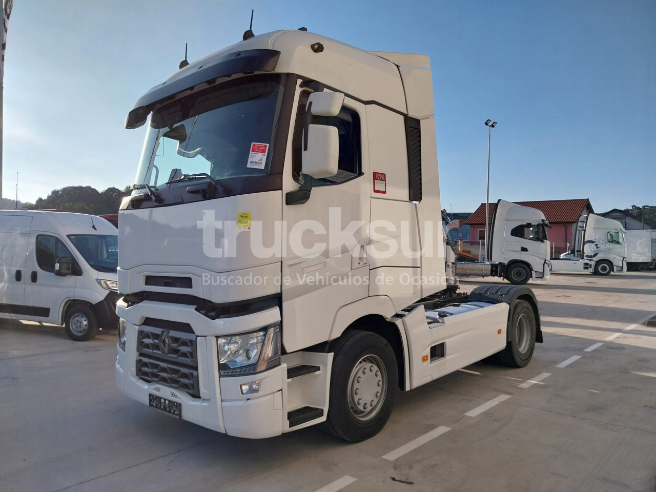 RENAULT T520 HIGH SLEEPER CAB - Dragbil: bild 2 RENAULT T520 HIGH SLEEPER CAB - Dragbil: bild 2