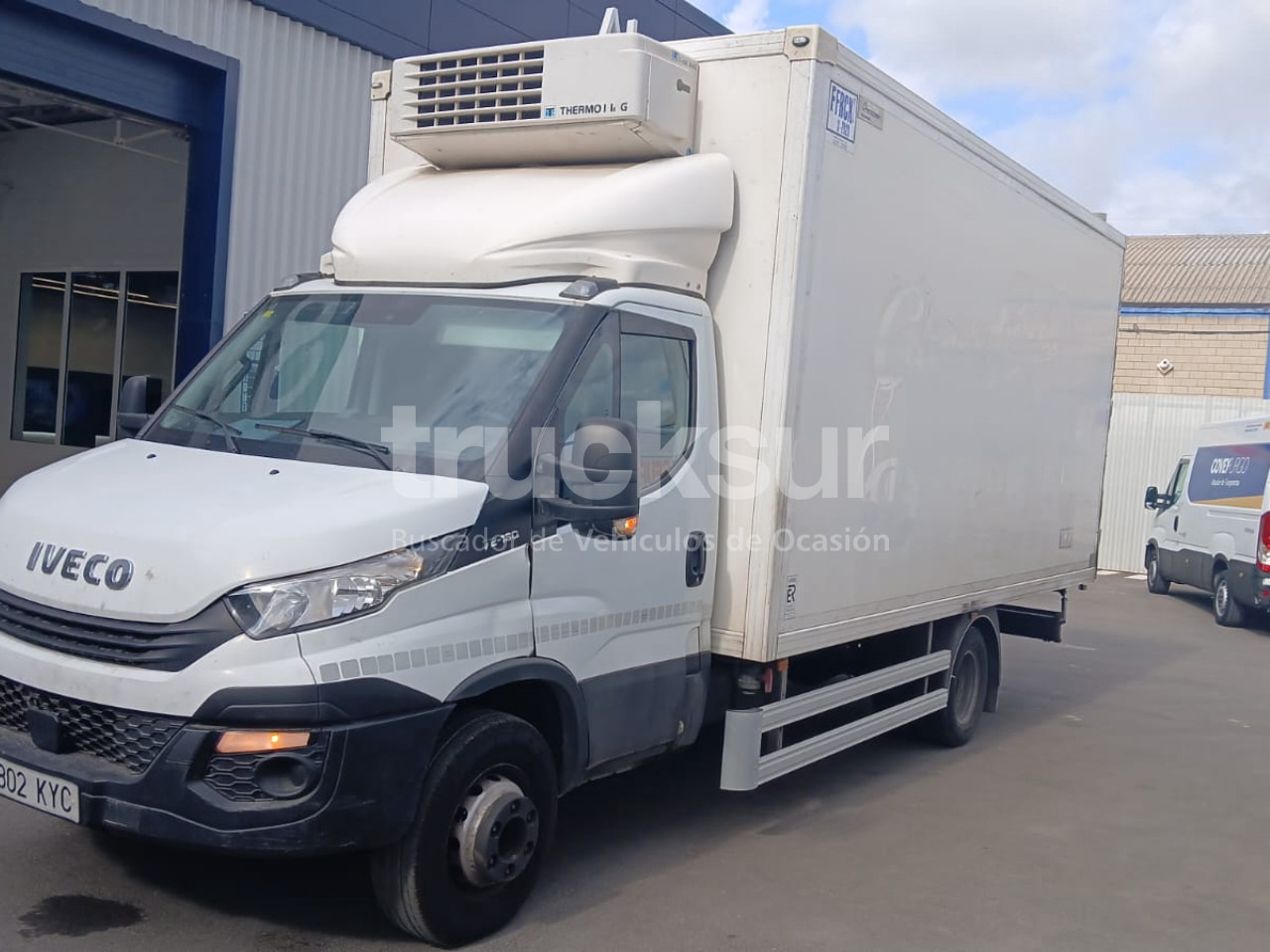 IVECO 72C18 FRC-X - Lastbil med skåp: bild 1 IVECO 72C18 FRC-X - Lastbil med skåp: bild 1
