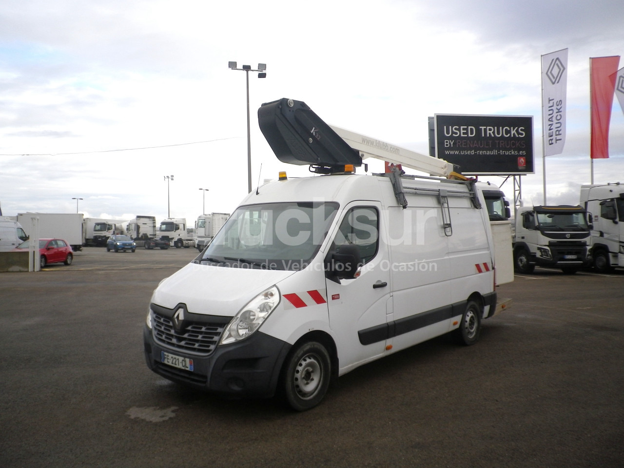 RENAULT MASTER 130.35 CESTA - Volymskåp: bild 1 RENAULT MASTER 130.35 CESTA - Volymskåp: bild 1