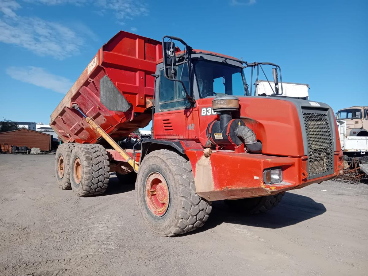 Bell B30B - Ramstyrd dumper: bild 1 Bell B30B - Ramstyrd dumper: bild 1