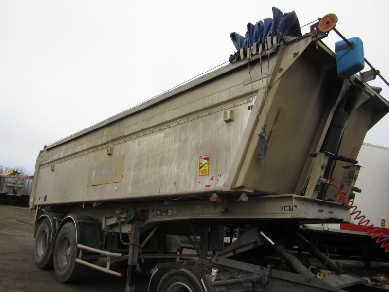 Benalu - Tippbil semitrailer: bild 2 Benalu - Tippbil semitrailer: bild 2