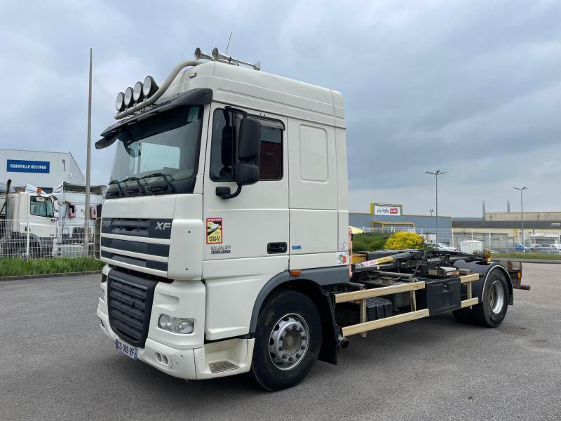 DAF XF105 460 - Lastväxlare lastbil: bild 1 DAF XF105 460 - Lastväxlare lastbil: bild 1