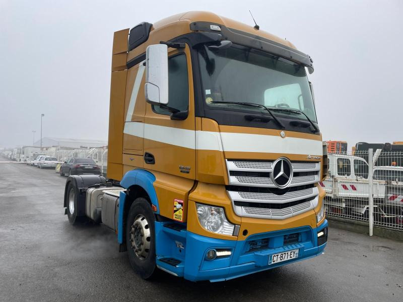 Mercedes Actros 1845 - Dragbil: bild 2 Mercedes Actros 1845 - Dragbil: bild 2