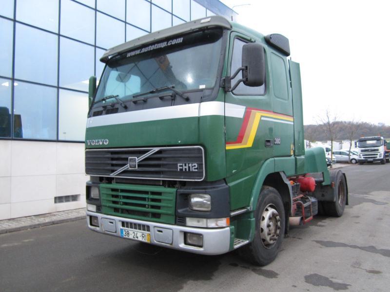 Volvo FH12 380 - Dragbil: bild 1 Volvo FH12 380 - Dragbil: bild 1