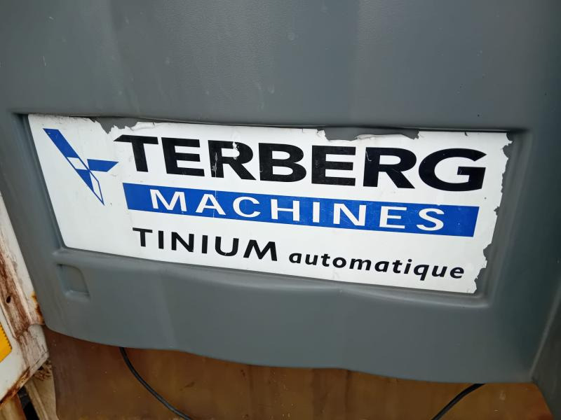 Renault D26 - Sopbil: bild 5 Renault D26 - Sopbil: bild 5