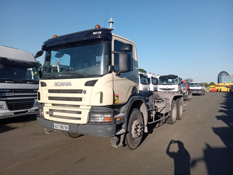 Scania P 380 - Lastväxlare lastbil: bild 1 Scania P 380 - Lastväxlare lastbil: bild 1