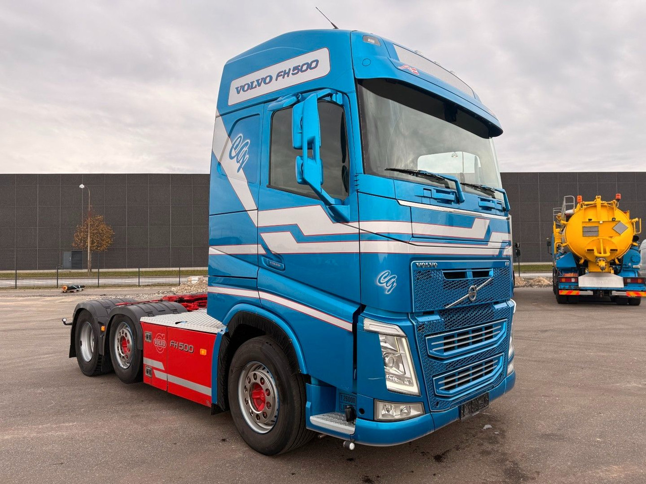 Volvo FH500 6x2/2 Globetrotter Euro 5 - Dragbil: bild 2 Volvo FH500 6x2/2 Globetrotter Euro 5 - Dragbil: bild 2