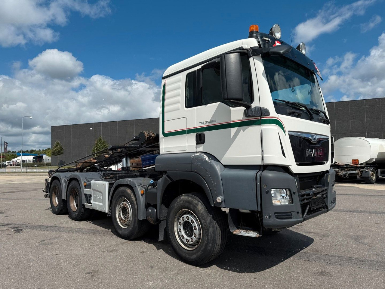 MAN TGS 35.500 8x4 HMF Tipper / Kipper / Euro 6 - Tippbil lastbil: bild 2 MAN TGS 35.500 8x4 HMF Tipper / Kipper / Euro 6 - Tippbil lastbil: bild 2