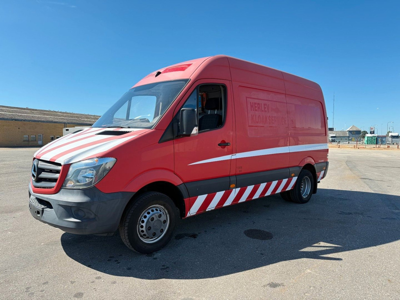 Mercedes-Benz Sprinter 516 CDI Rioned High Pressure - Sugbil: bild 2 Mercedes-Benz Sprinter 516 CDI Rioned High Pressure - Sugbil: bild 2