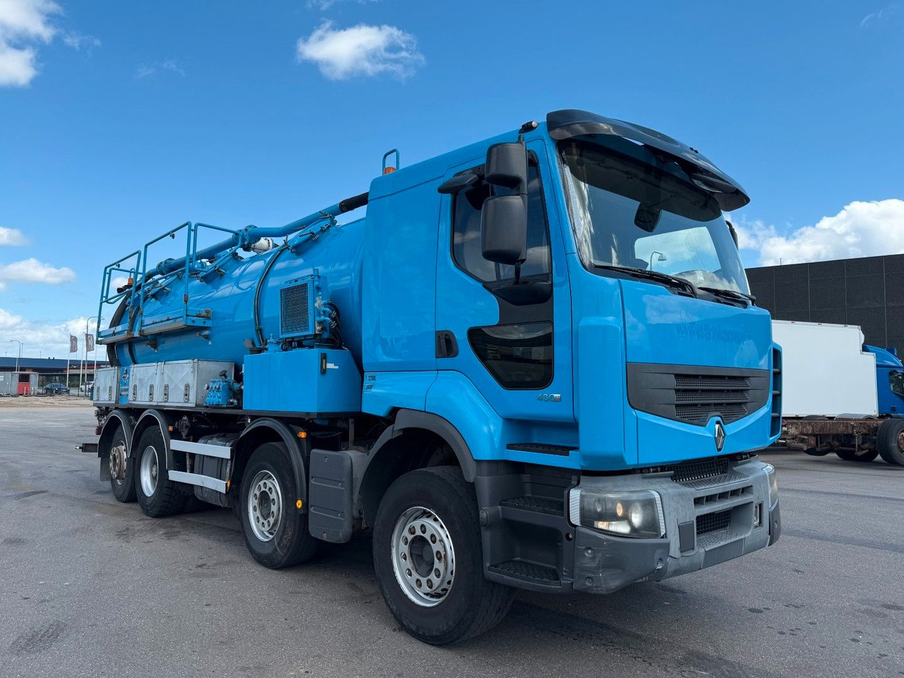Renault Premium Lander 430.32 8x2*6 Simon Moos 18.100 L - Sugbil: bild 2 Renault Premium Lander 430.32 8x2*6 Simon Moos 18.100 L - Sugbil: bild 2