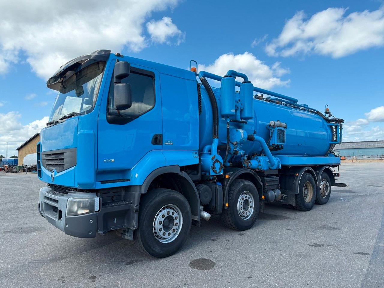Renault Premium Lander 430.32 8x2*6 Simon Moos 18.100 L - Sugbil: bild 1 Renault Premium Lander 430.32 8x2*6 Simon Moos 18.100 L - Sugbil: bild 1