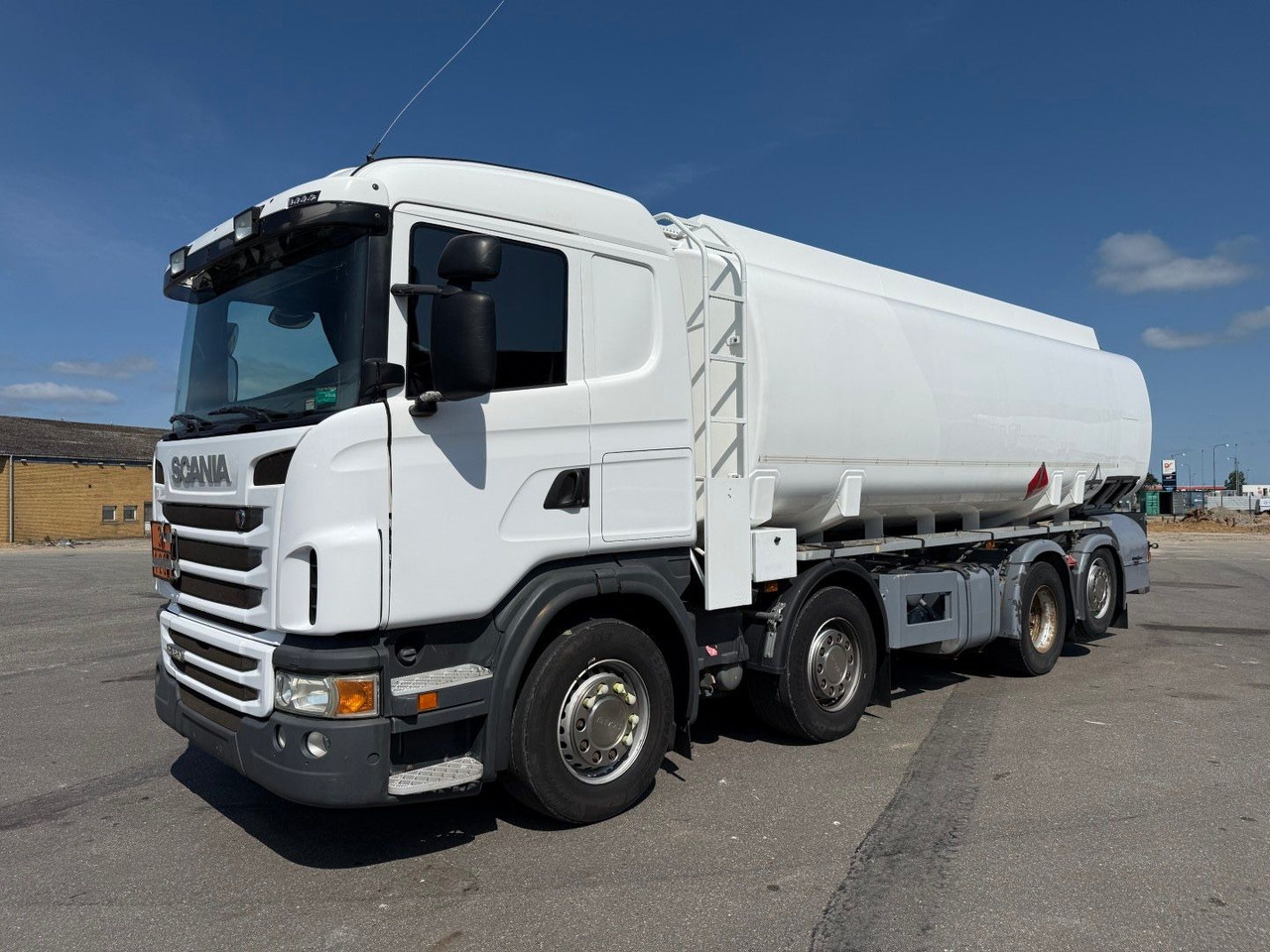 Scania G480 8x2*6 24.000 L / 5 compartments / ADR Tank - Tankbil: bild 1 Scania G480 8x2*6 24.000 L / 5 compartments / ADR Tank - Tankbil: bild 1