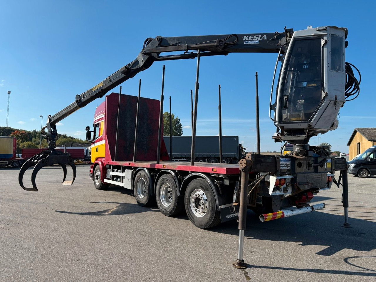 Scania R580 V8 8x4*4 Crane Kesla 21127 / Woodtransport - Kranbil: bild 4 Scania R580 V8 8x4*4 Crane Kesla 21127 / Woodtransport - Kranbil: bild 4