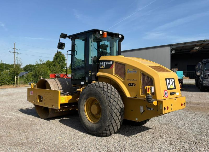 Caterpillar CS66B - Kompaktor: bild 1 Caterpillar CS66B - Kompaktor: bild 1