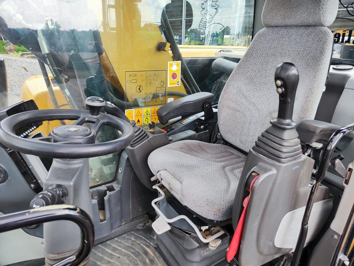 Caterpillar M316F - Grävmaskin på däck: bild 5 Caterpillar M316F - Grävmaskin på däck: bild 5