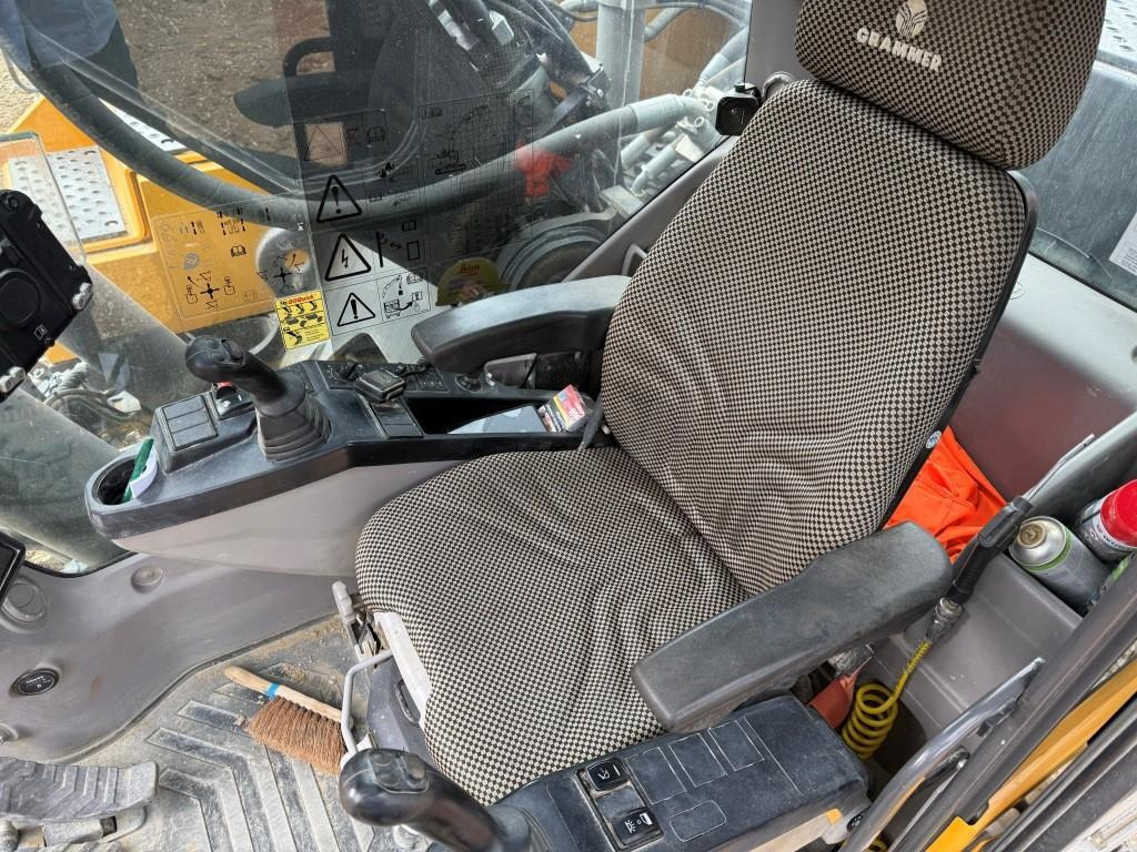 Volvo EC380ENL - Bandgrävare: bild 5 Volvo EC380ENL - Bandgrävare: bild 5
