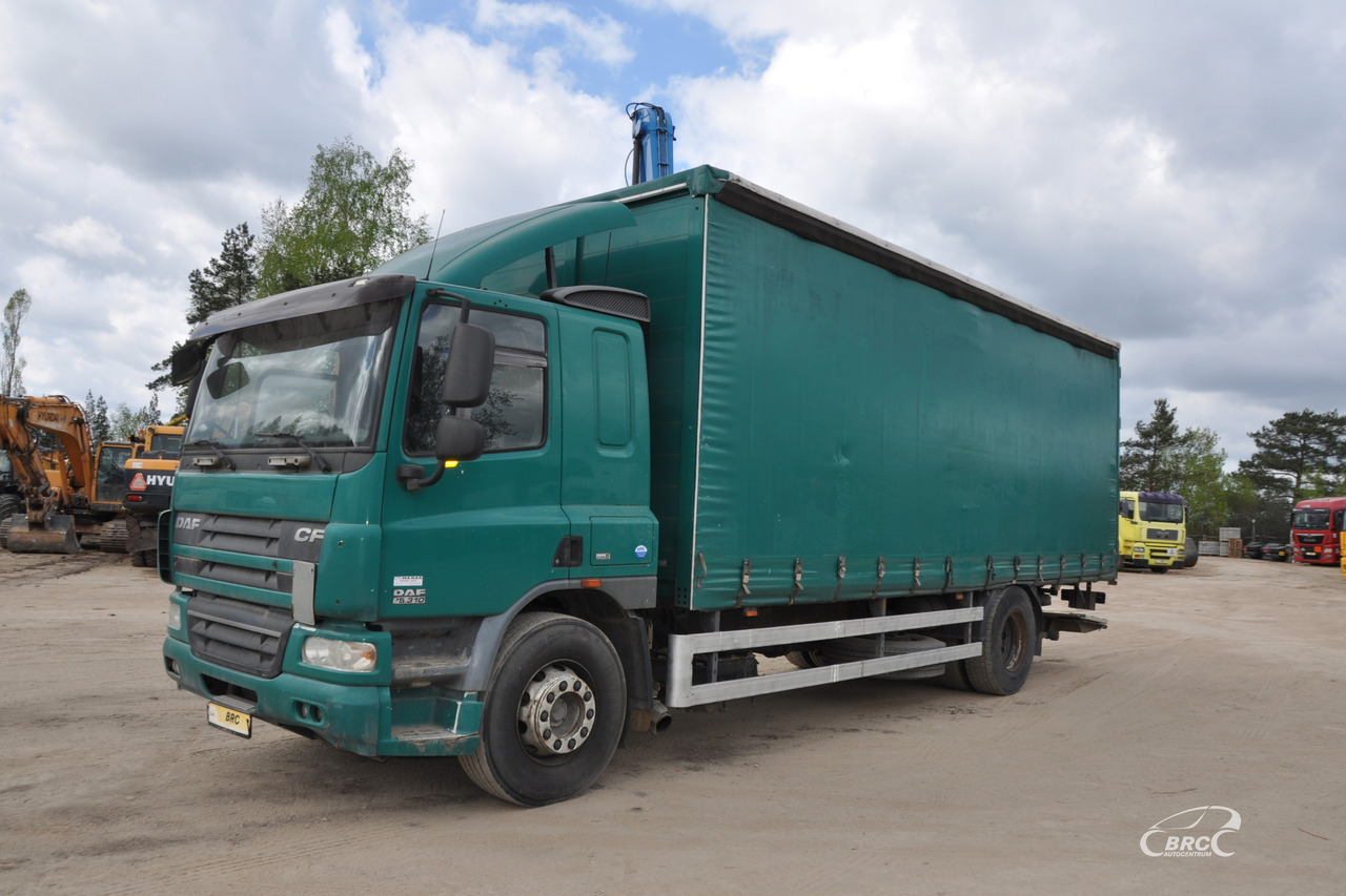 DAF CF 75.310 - Kapellbil: bild 1 DAF CF 75.310 - Kapellbil: bild 1