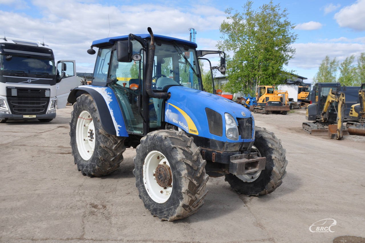 New Holland T5060 - Traktor: bild 2 New Holland T5060 - Traktor: bild 2
