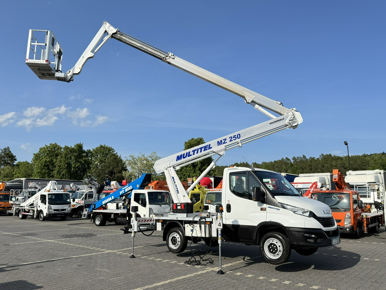 Iveco Daily 35S14 - Billift: bild 1 Iveco Daily 35S14 - Billift: bild 1